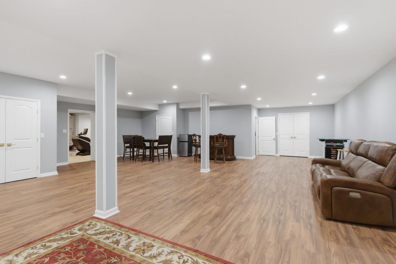 BEL AIR, HARFORD, 21015, United States, 5 Bedrooms Bedrooms, ,4 BathroomsBathrooms,Residential,For Sale,2044444