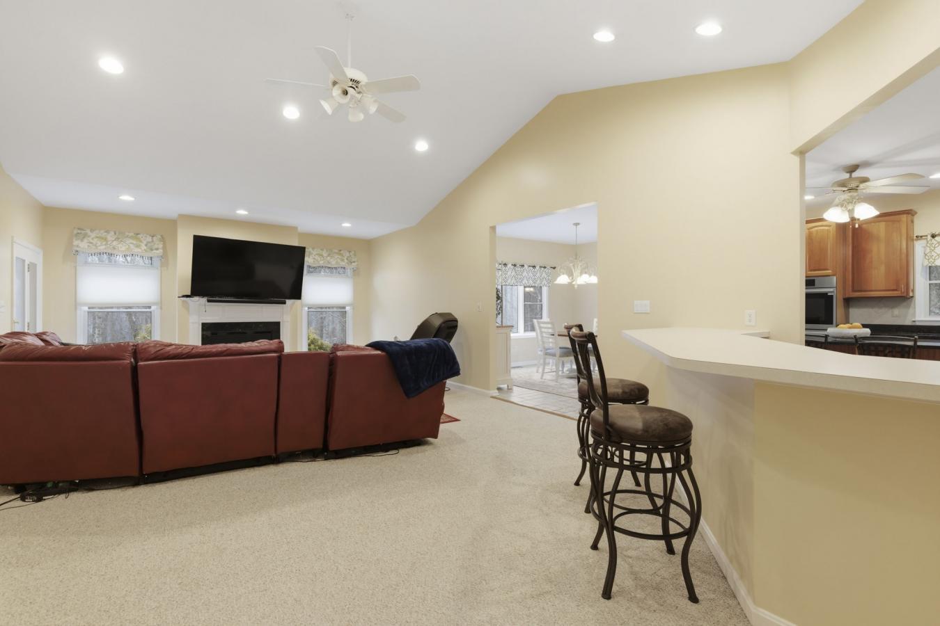 BEL AIR, HARFORD, 21015, United States, 5 Bedrooms Bedrooms, ,4 BathroomsBathrooms,Residential,For Sale,2044444