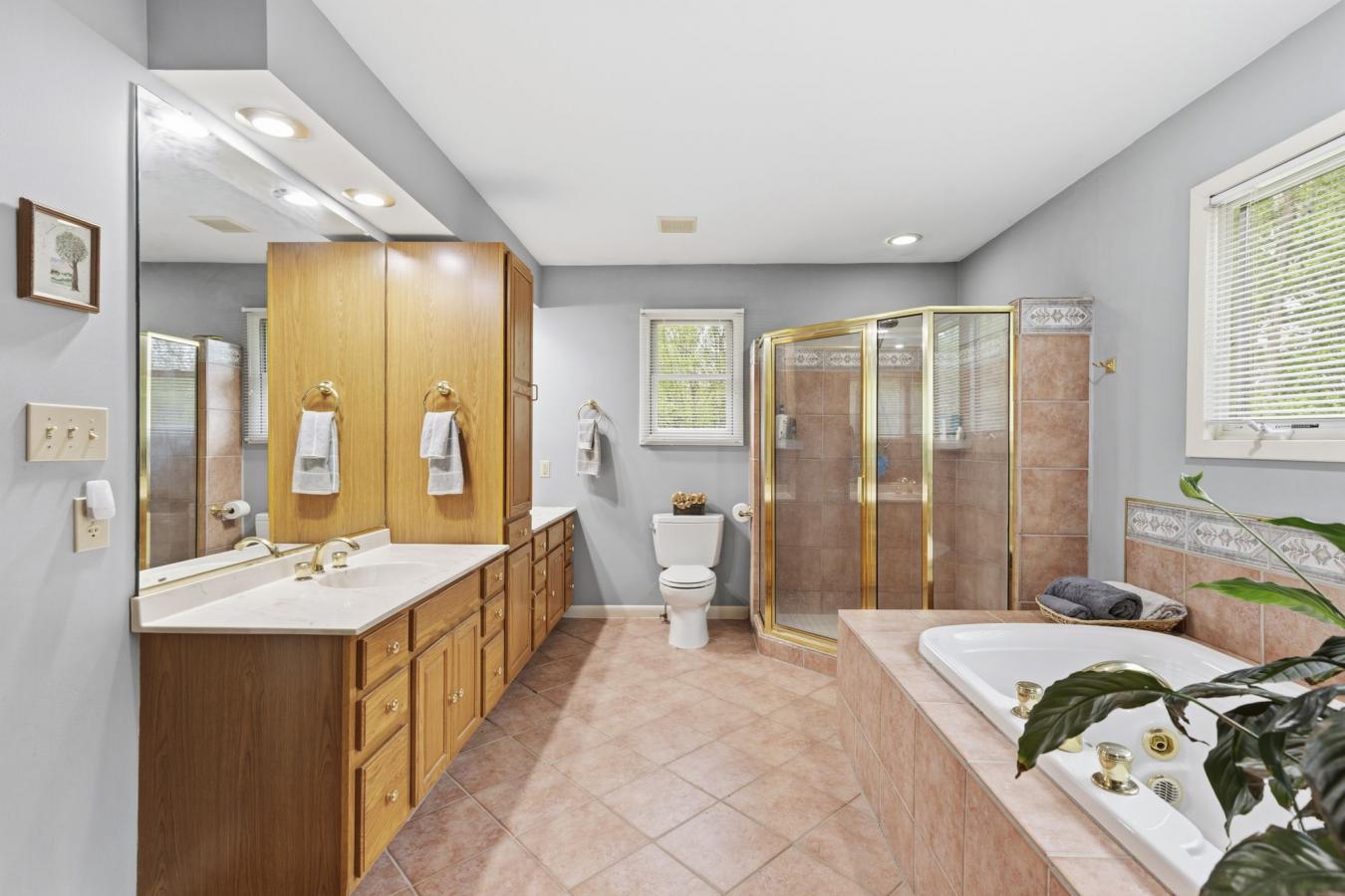 WHITE HALL, BALTIMORE, 21161, United States, 4 Bedrooms Bedrooms, ,3 BathroomsBathrooms,Residential,For Sale,2044443