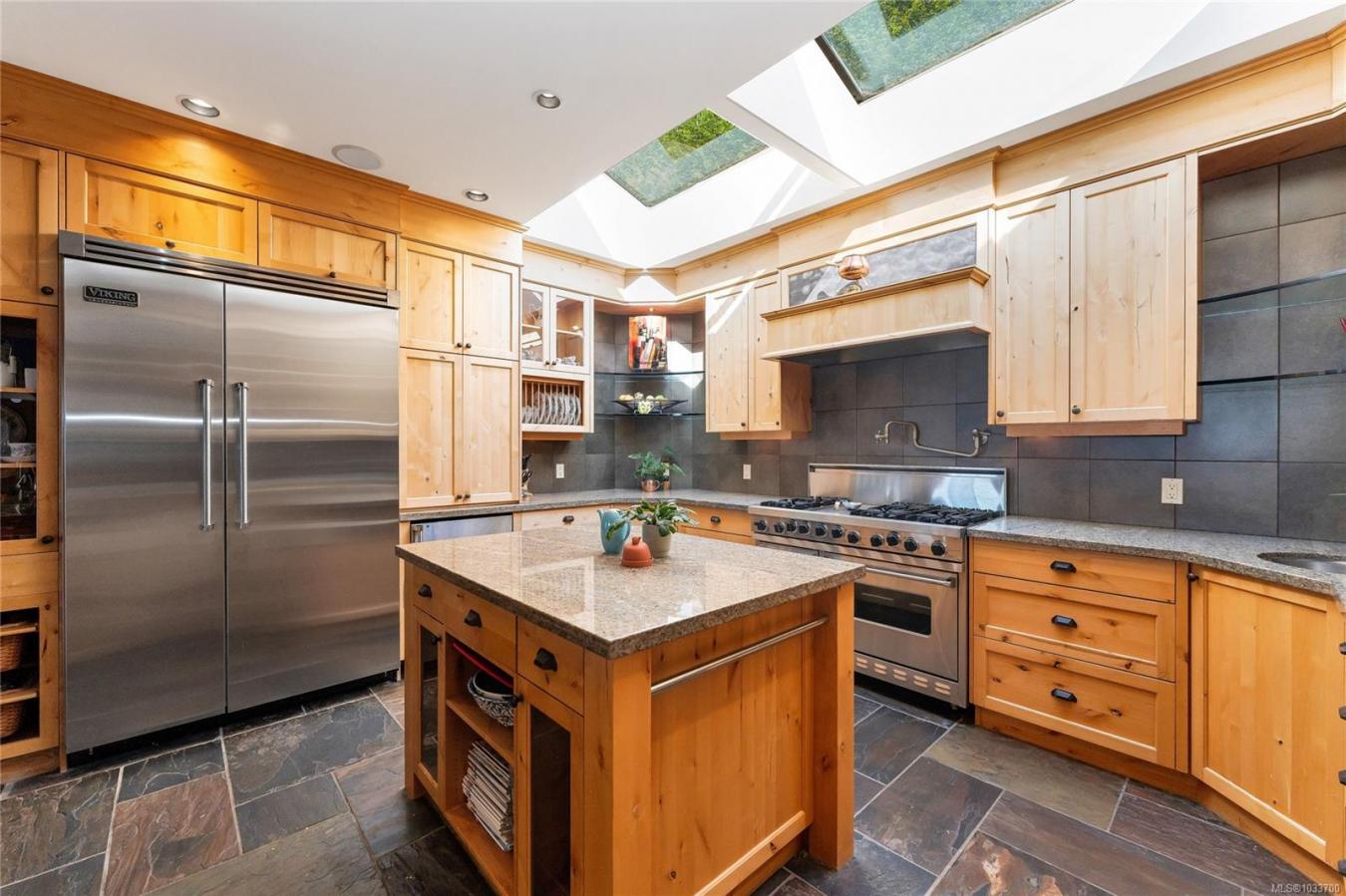 Salt Spring, Capital Regional District, V8K 2Y2, Canada, 2 Bedrooms Bedrooms, ,2 BathroomsBathrooms,Residential,For Sale,2044437