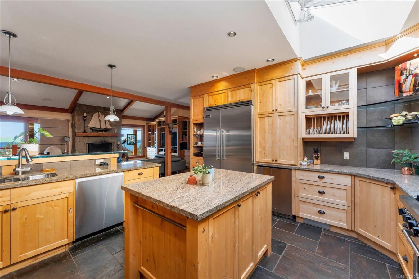 Salt Spring, Capital Regional District, V8K 2Y2, Canada, 2 Bedrooms Bedrooms, ,2 BathroomsBathrooms,Residential,For Sale,2044437