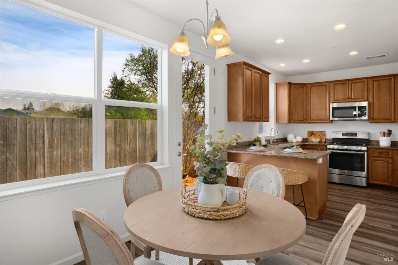 Santa Rosa, Sonoma, 95403, United States, 4 Bedrooms Bedrooms, ,2 BathroomsBathrooms,Residential,For Sale,2044434