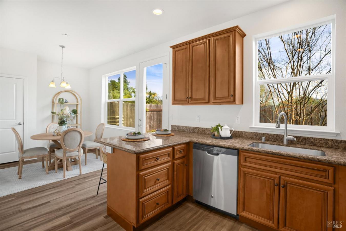 Santa Rosa, Sonoma, 95403, United States, 4 Bedrooms Bedrooms, ,2 BathroomsBathrooms,Residential,For Sale,2044434