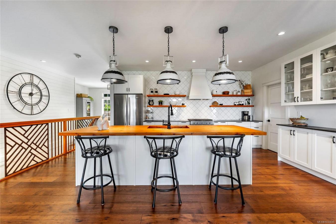 Salt Spring, Capital Regional District, V8K 2N1, Canada, 2 Bedrooms Bedrooms, ,3 BathroomsBathrooms,Residential,For Sale,2044933