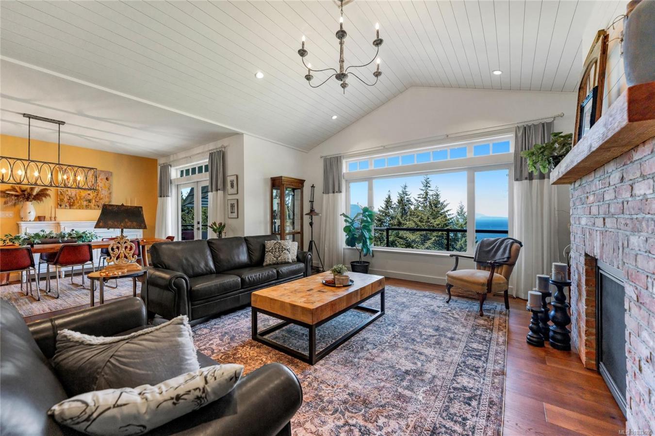 Salt Spring, Capital Regional District, V8K 2N1, Canada, 2 Bedrooms Bedrooms, ,3 BathroomsBathrooms,Residential,For Sale,2044933