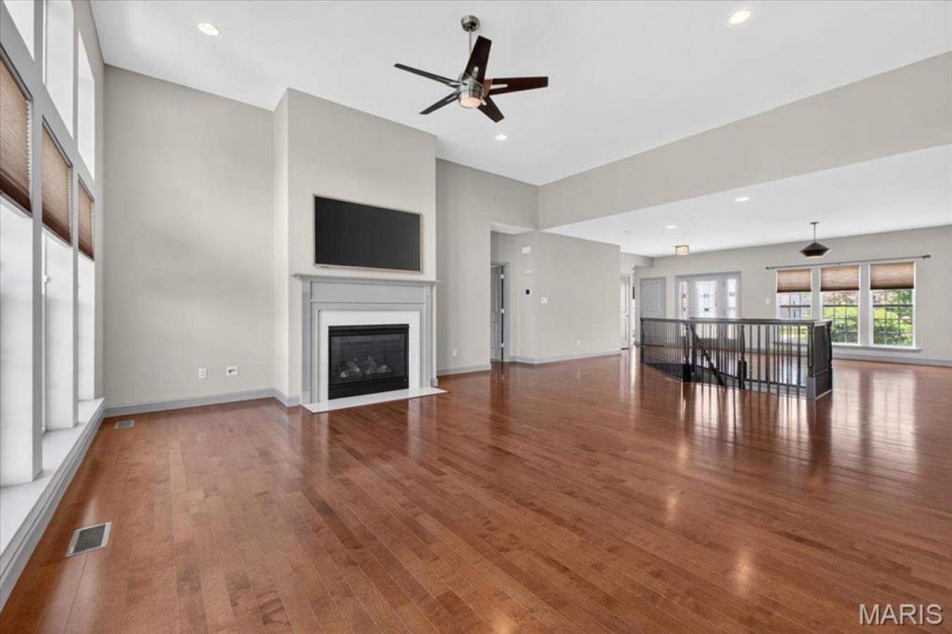St Charles, St. Charles, 63303, United States, 5 Bedrooms Bedrooms, ,4 BathroomsBathrooms,Residential,For Sale,2044931