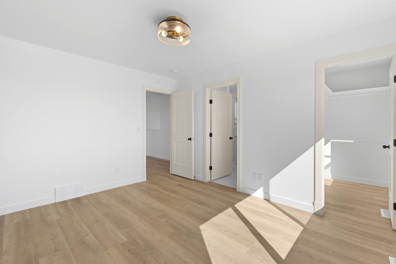 Grande Prairie, AB, T8X0V4, Canada, 3 Bedrooms Bedrooms, ,2 BathroomsBathrooms,Residential,For Sale,2044937