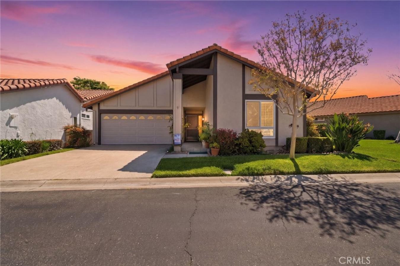 Mission Viejo, Orange, 92692, United States, 2 Bedrooms Bedrooms, ,2 BathroomsBathrooms,Residential,For Sale,2044936