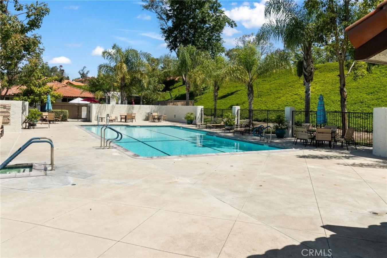 Mission Viejo, Orange, 92692, United States, 2 Bedrooms Bedrooms, ,2 BathroomsBathrooms,Residential,For Sale,2044936