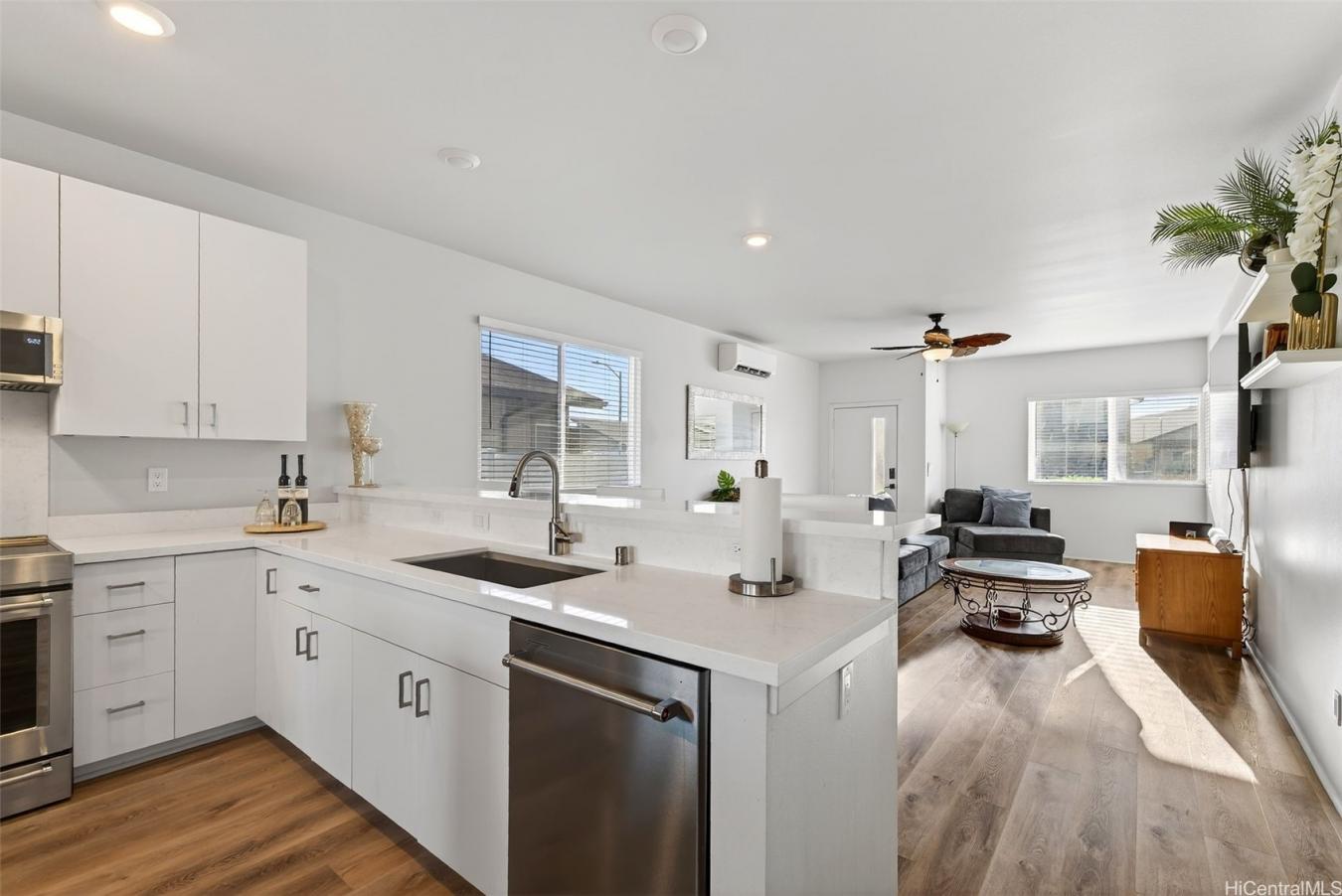 Ewa Beach, Oahu, 96706, United States, ,Residential,For Sale,2044934