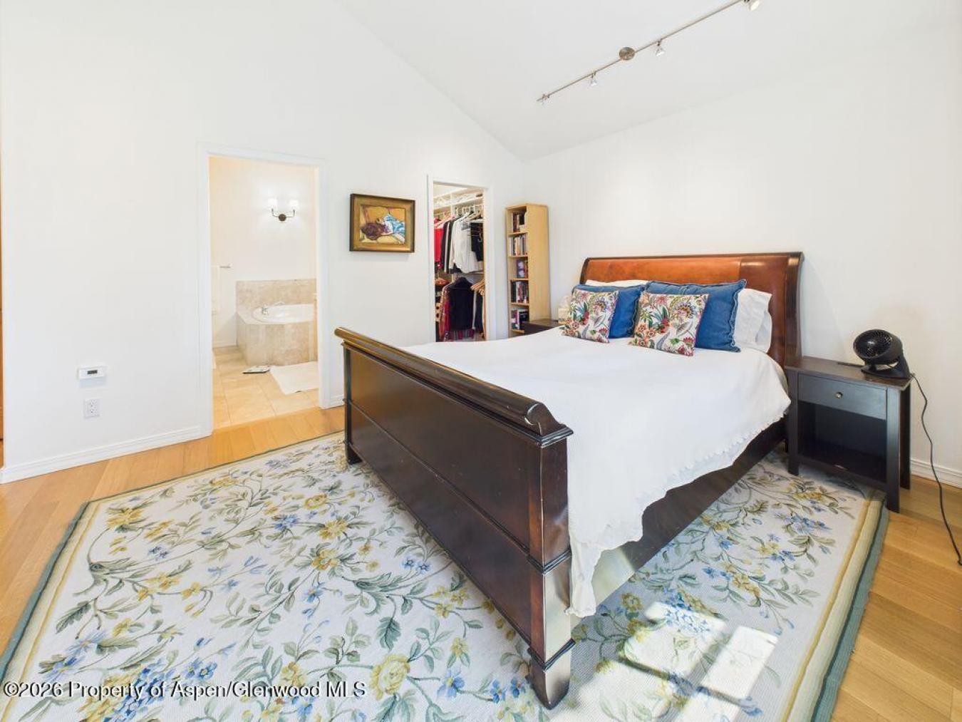 Carbondale, Garfield, 81623, United States, 3 Bedrooms Bedrooms, ,2 BathroomsBathrooms,Residential,For Sale,2044930