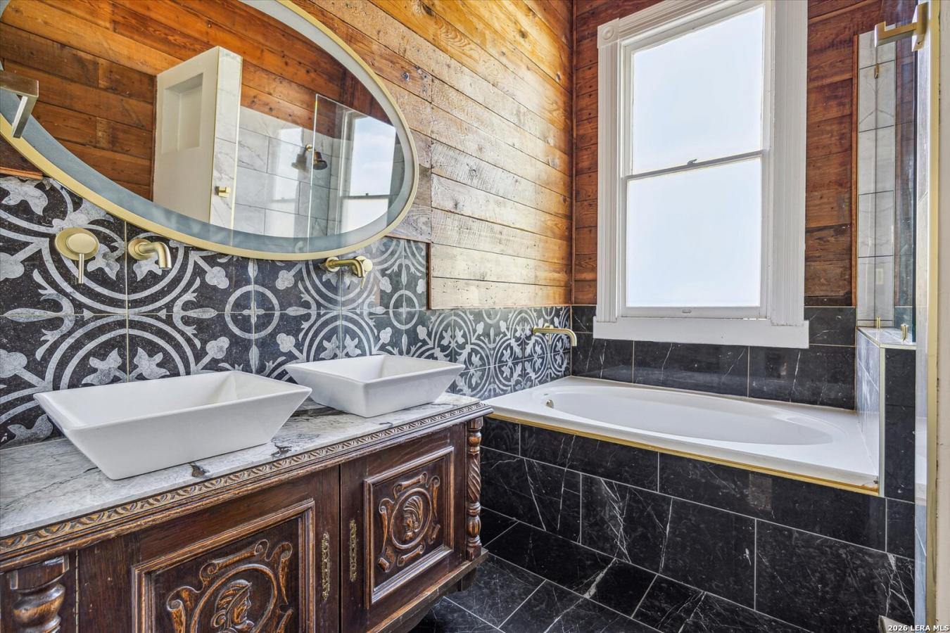 417 Warren Street, San Antonio, Bexar, 78212, United States, 3 Bedrooms Bedrooms, ,2 BathroomsBathrooms,Residential,For Sale,417 Warren Street,226671