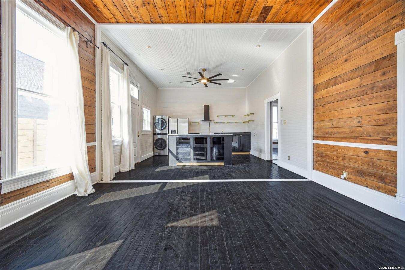 417 Warren Street, San Antonio, Bexar, 78212, United States, 3 Bedrooms Bedrooms, ,2 BathroomsBathrooms,Residential,For Sale,417 Warren Street,226671
