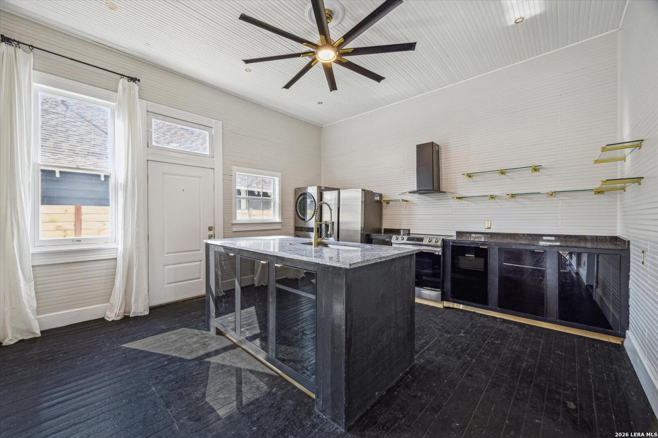 417 Warren Street, San Antonio, Bexar, 78212, United States, 3 Bedrooms Bedrooms, ,2 BathroomsBathrooms,Residential,For Sale,417 Warren Street,226671