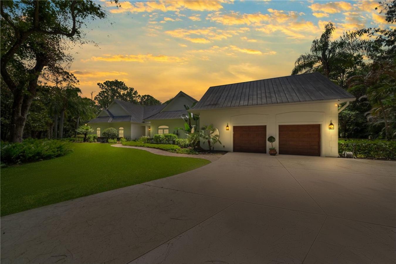 Vero Beach, Indian River, 32967, United States, 5 Bedrooms Bedrooms, ,4 BathroomsBathrooms,Residential,For Sale,2044927
