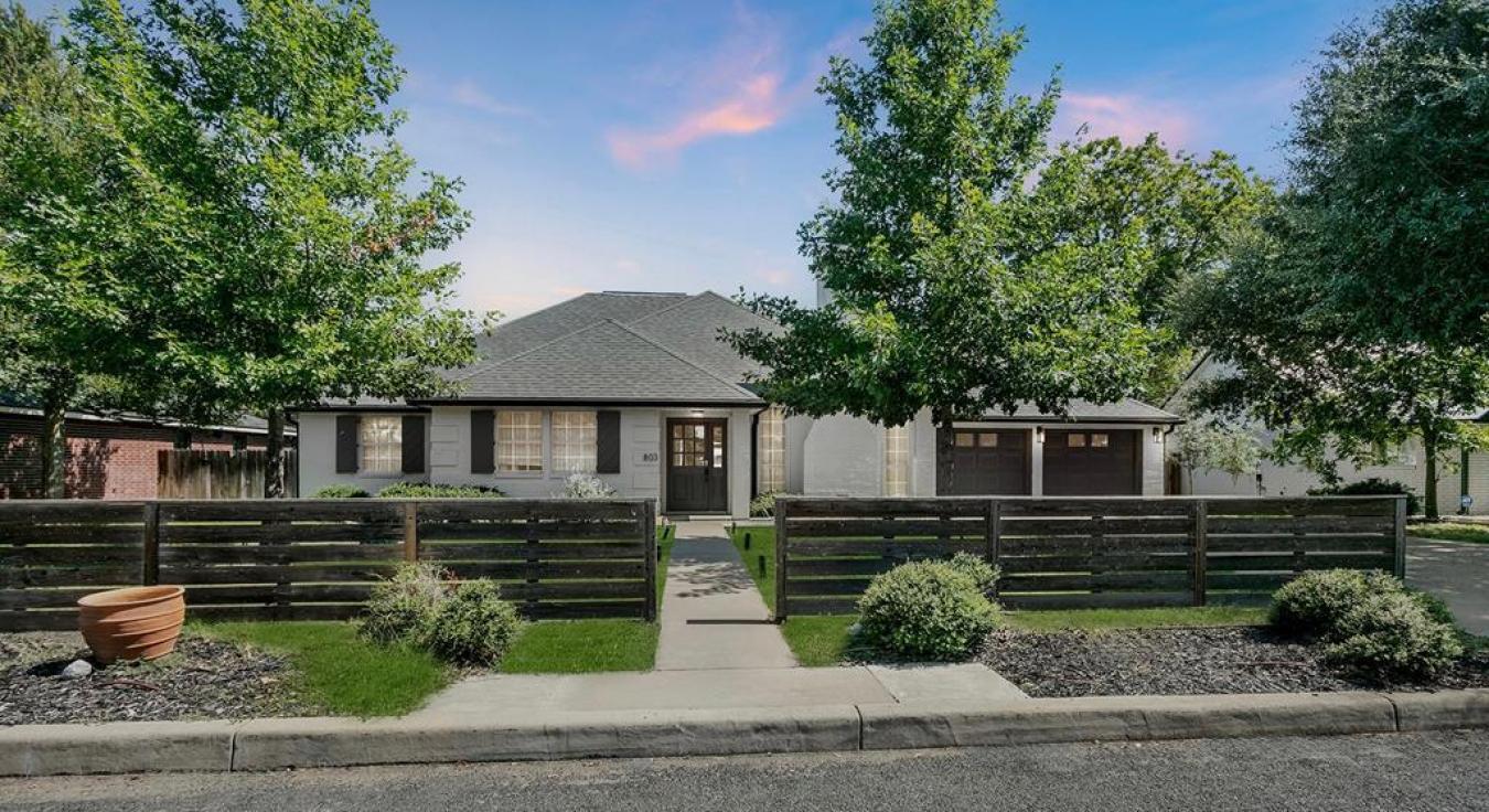 Fredericksburg, Gillespie, 78624, United States, 3 Bedrooms Bedrooms, ,Residential,For Sale,2044926
