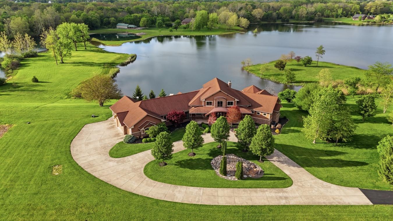 Piqua, Ohio, 45356, United States, 6 Bedrooms Bedrooms, ,6 BathroomsBathrooms,Residential,For Sale,2044922