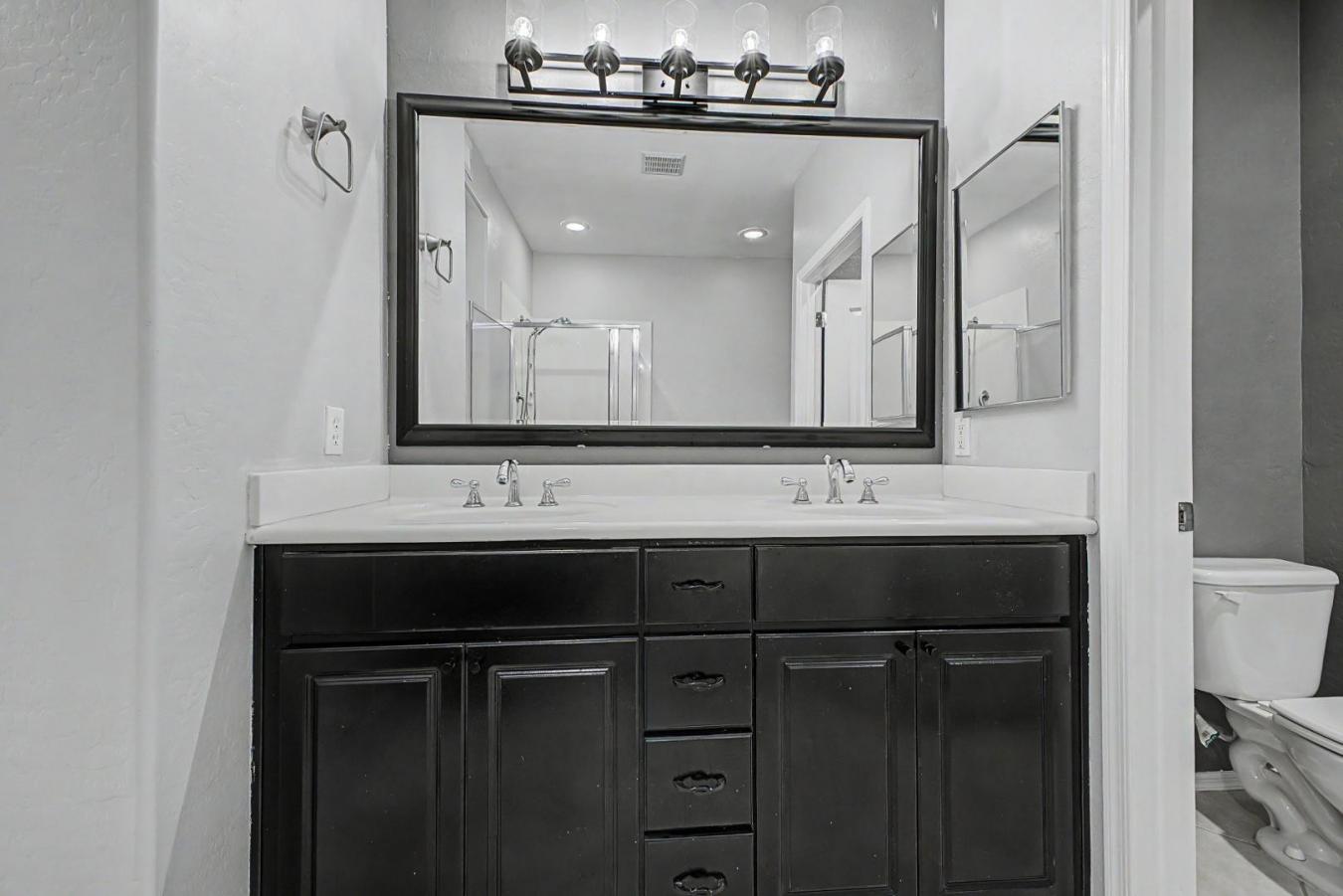 705 W Queen Creek Road, Chandler, Maricopa, 85248, United States, 2 Bedrooms Bedrooms, ,2 BathroomsBathrooms,Residential,For Sale,705 W Queen Creek Road,226696
