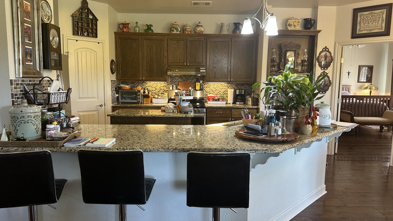Smithville, Bastrop, 78957, United States, 3 Bedrooms Bedrooms, ,2 BathroomsBathrooms,Residential,For Sale,2044914