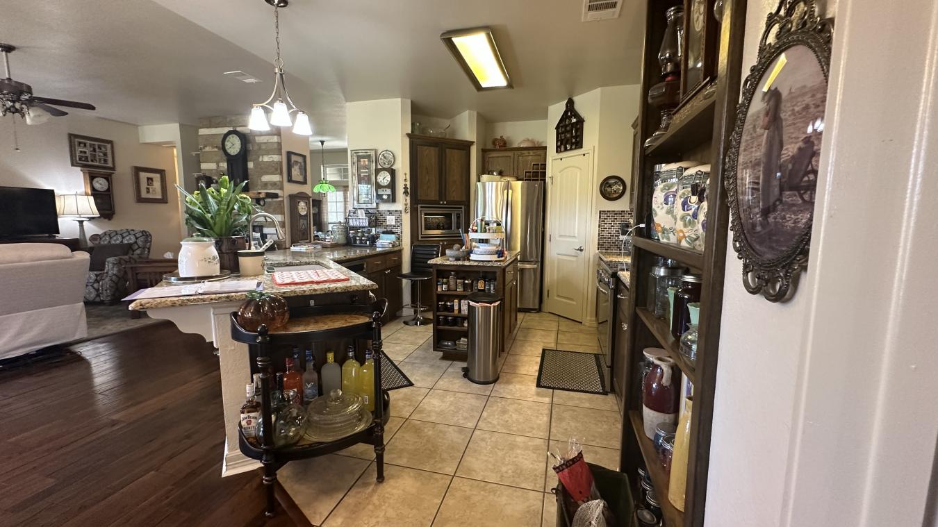 Smithville, Bastrop, 78957, United States, 3 Bedrooms Bedrooms, ,2 BathroomsBathrooms,Residential,For Sale,2044914