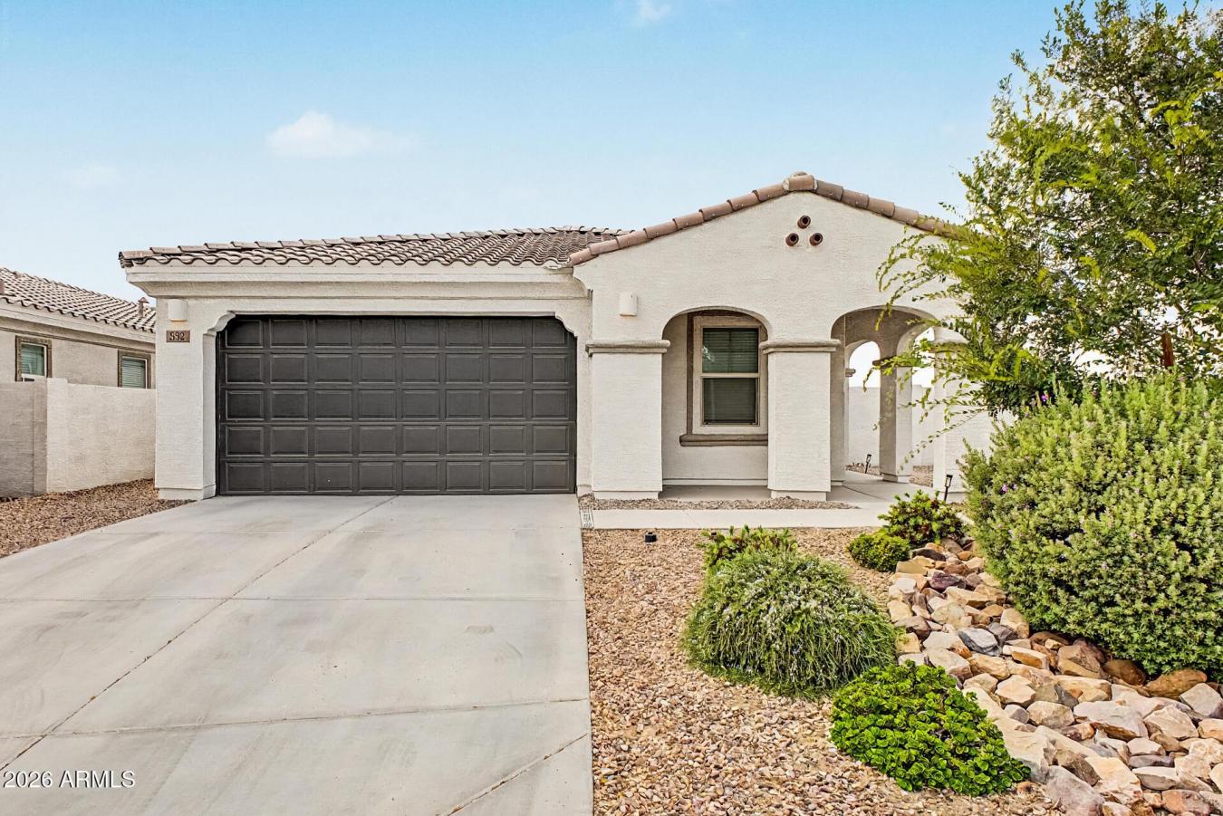 IMMACULATE - CUL DE SAC - POOL - Single story 3 bed, 2 bath home in de – image 4