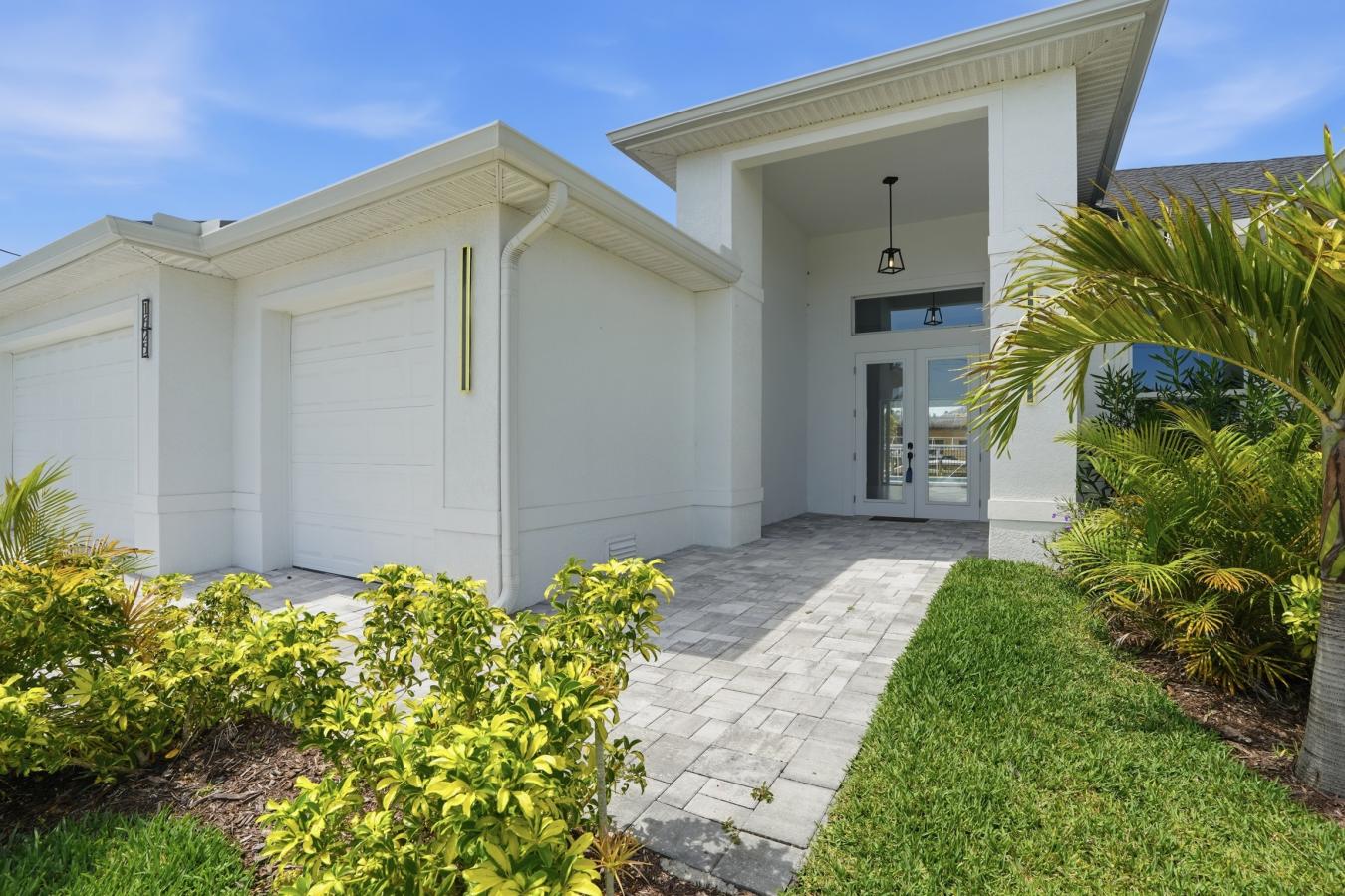 Cape Coral, Lee, 33914, United States, 3 Bedrooms Bedrooms, ,3 BathroomsBathrooms,Residential,For Sale,2044913