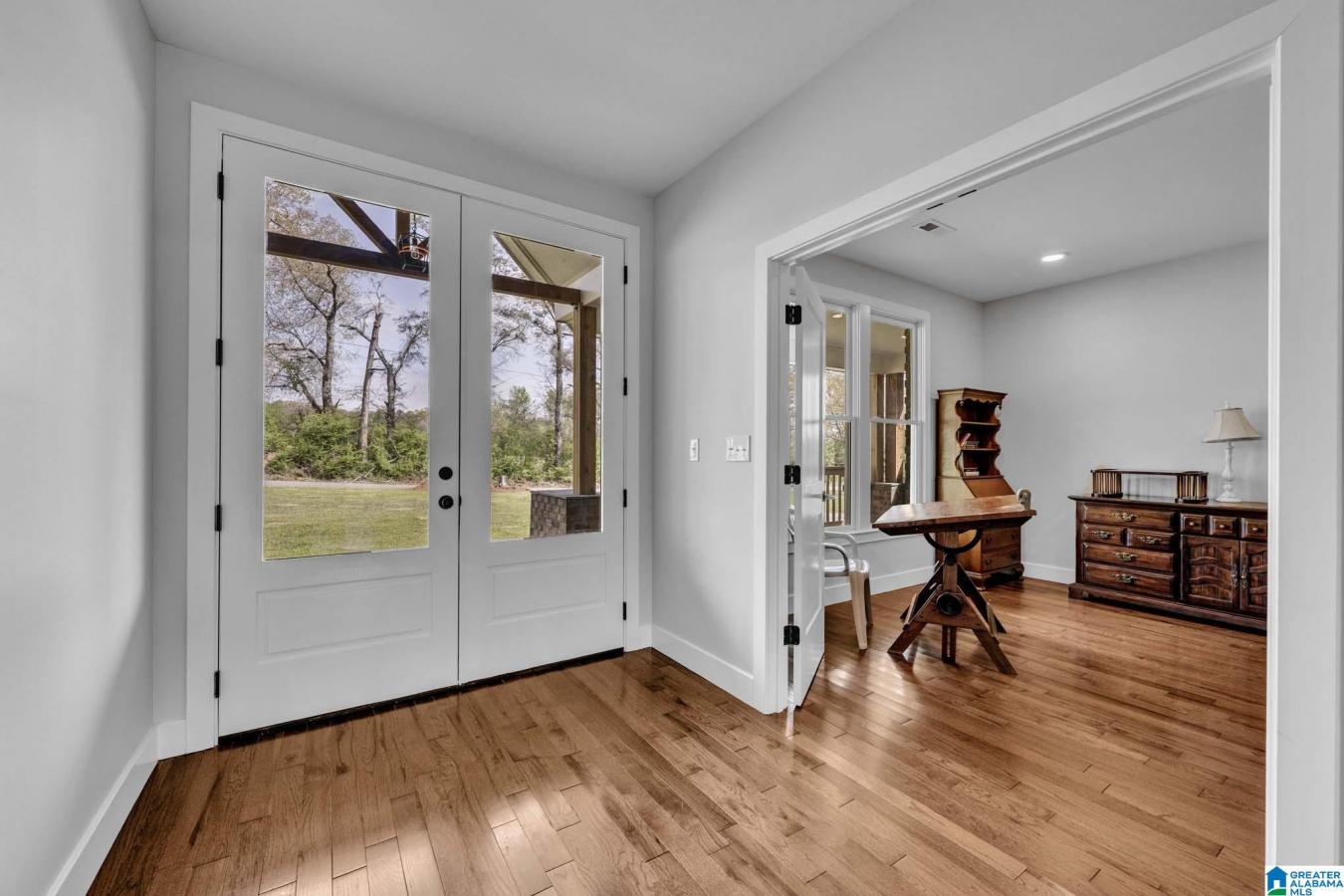 MONTEVALLO, Chilton, 35040, United States, 3 Bedrooms Bedrooms, ,2 BathroomsBathrooms,Residential,For Sale,2044915