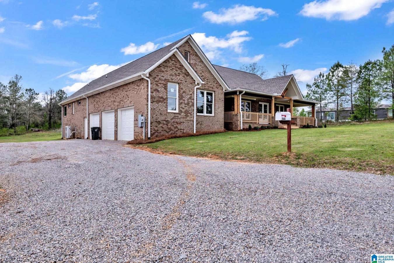 MONTEVALLO, Chilton, 35040, United States, 3 Bedrooms Bedrooms, ,2 BathroomsBathrooms,Residential,For Sale,2044915