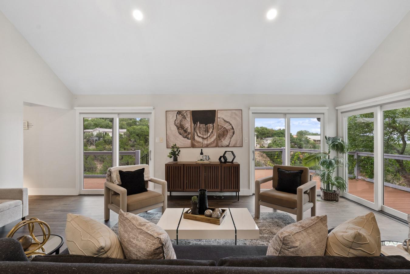 Spicewood, Travis, 78669, United States, 3 Bedrooms Bedrooms, ,2 BathroomsBathrooms,Residential,For Sale,2044907