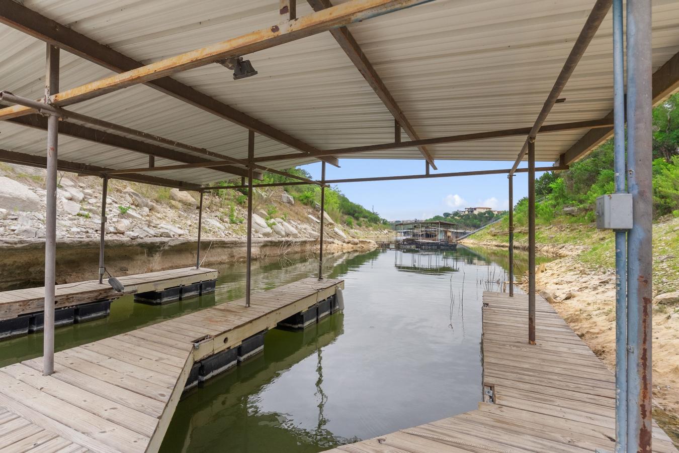 Spicewood, Travis, 78669, United States, 3 Bedrooms Bedrooms, ,2 BathroomsBathrooms,Residential,For Sale,2044907