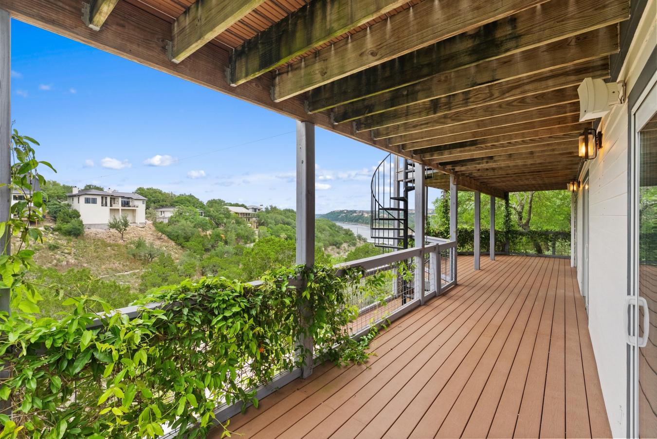 Spicewood, Travis, 78669, United States, 3 Bedrooms Bedrooms, ,2 BathroomsBathrooms,Residential,For Sale,2044907