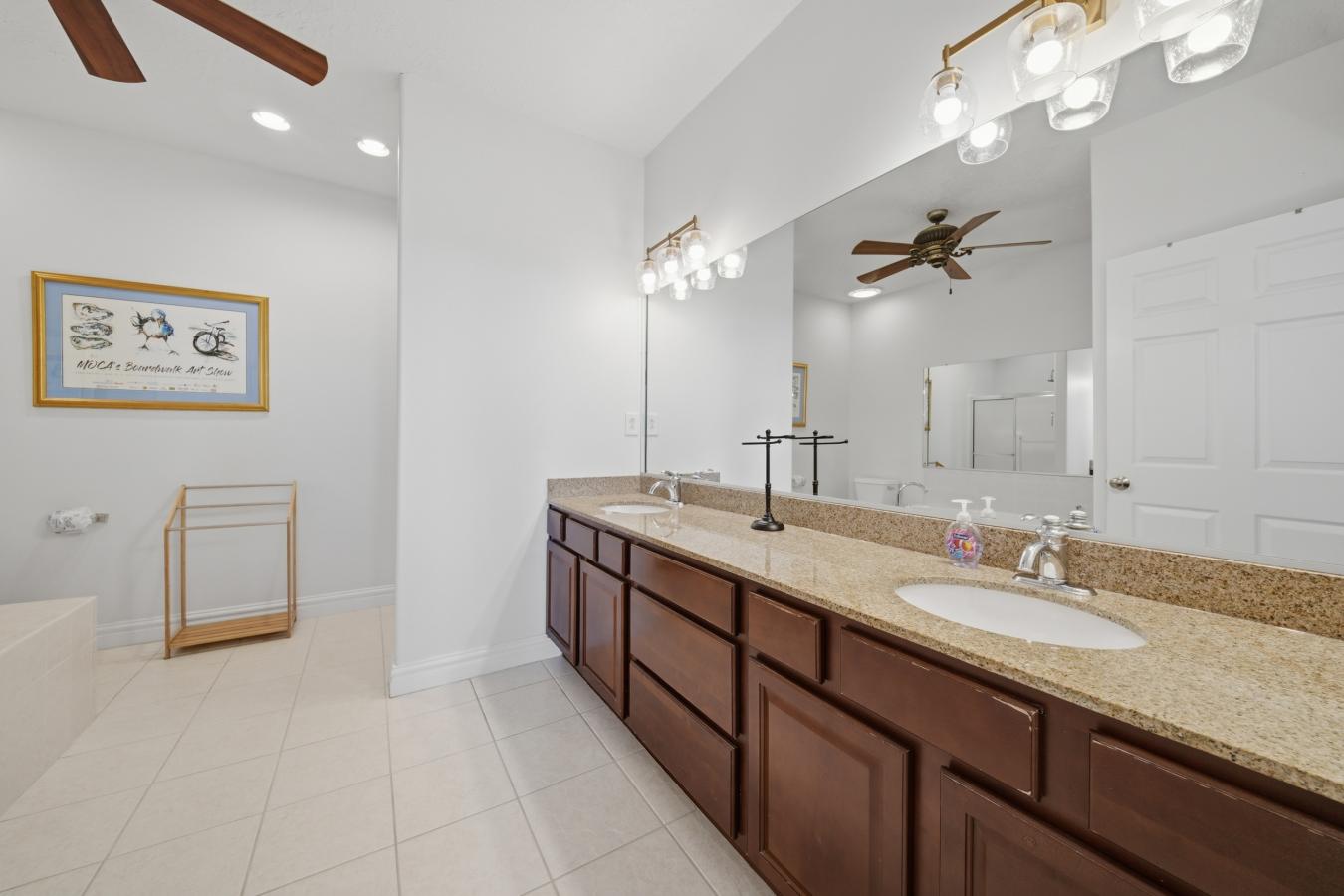 Virginia Beach, Virginia, 23456, United States, 4 Bedrooms Bedrooms, ,3 BathroomsBathrooms,Residential,For Sale,2044906