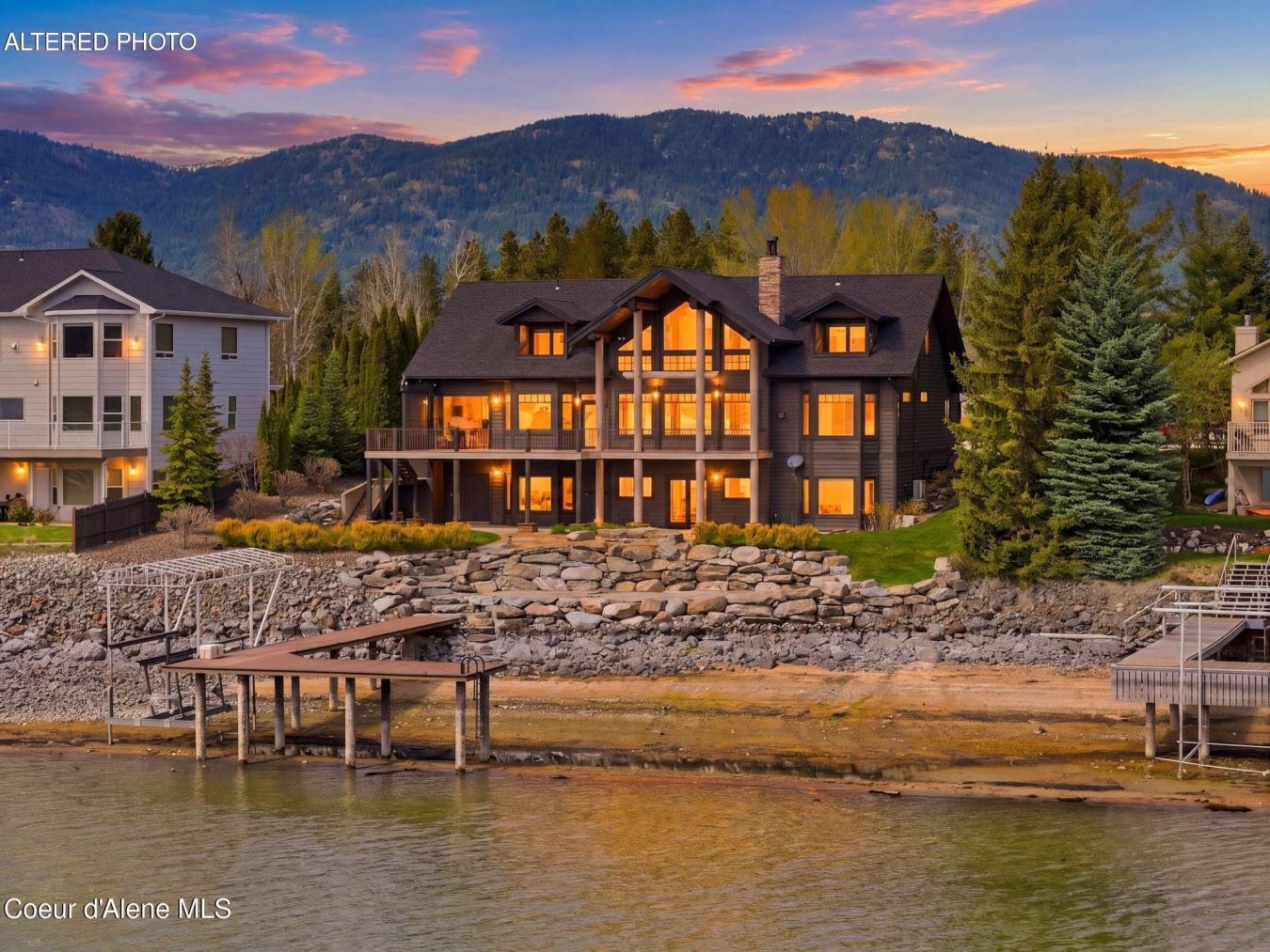 Sandpoint, Bonner, 83864, United States, 6 Bedrooms Bedrooms, ,2 BathroomsBathrooms,Residential,For Sale,2044904