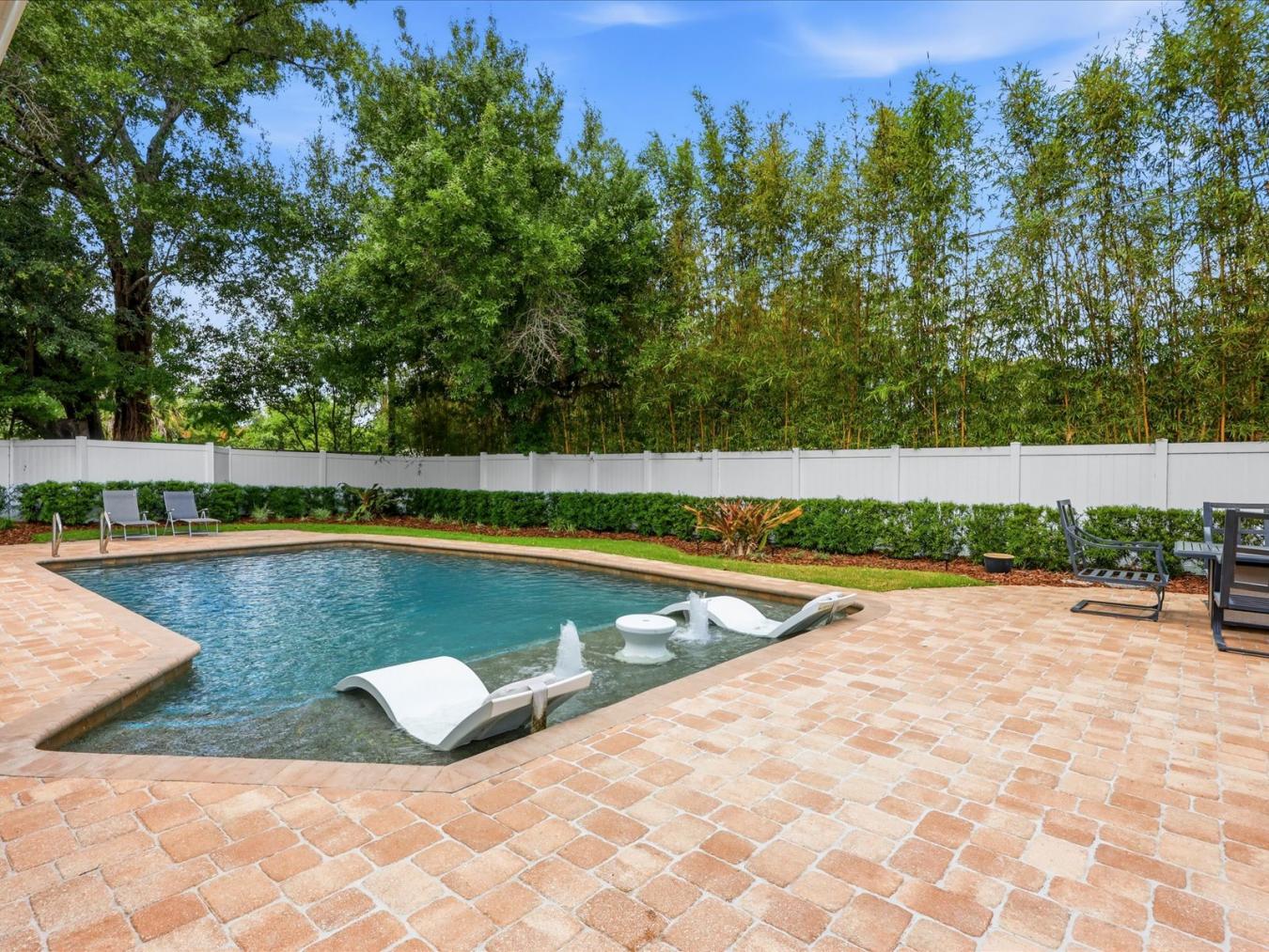 Winter Park, Orange, 32792, United States, 4 Bedrooms Bedrooms, ,1 BathroomBathrooms,Residential,For Sale,2044905