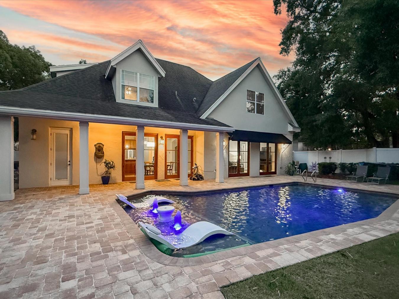 Winter Park, Orange, 32792, United States, 4 Bedrooms Bedrooms, ,1 BathroomBathrooms,Residential,For Sale,2044905