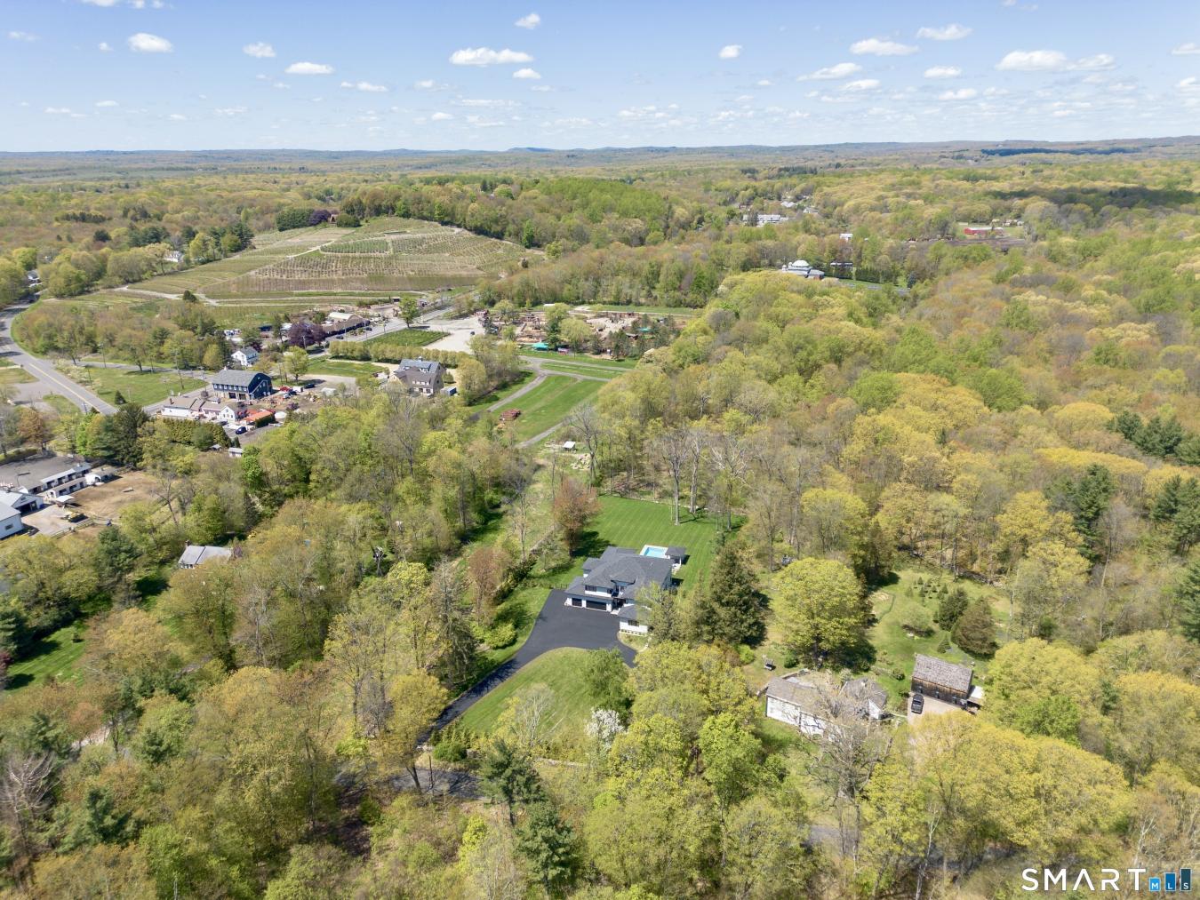 Easton, Connecticut, 06612, United States, 5 Bedrooms Bedrooms, ,6 BathroomsBathrooms,Residential,For Sale,2044894