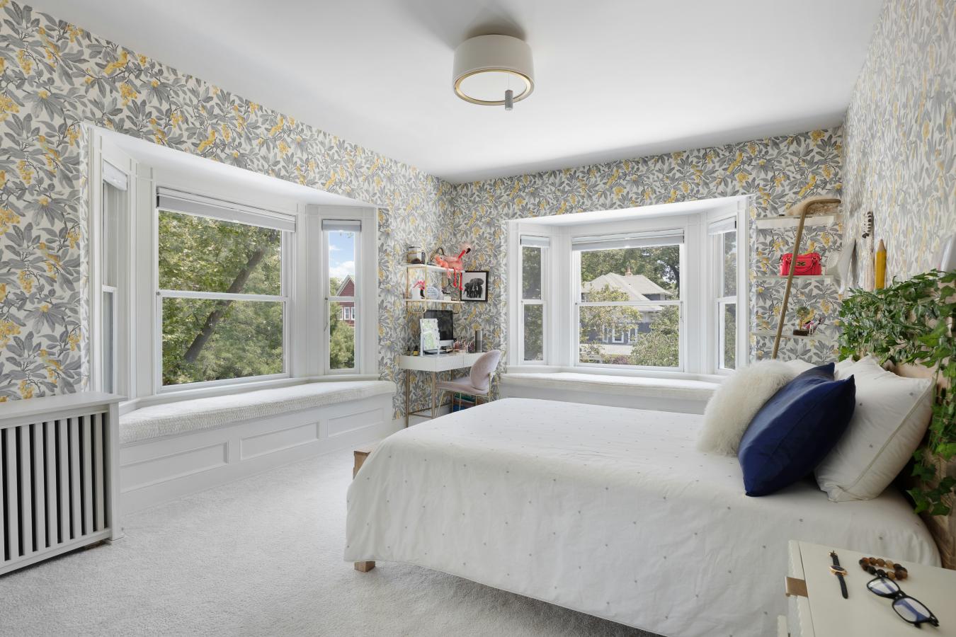 Fiske Terrace, New York, 11230, United States, 4 Bedrooms Bedrooms, ,4 BathroomsBathrooms,Residential,For Sale,2044895