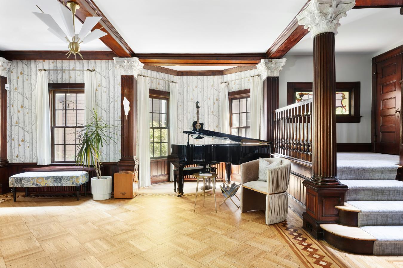 Fiske Terrace, New York, 11230, United States, 4 Bedrooms Bedrooms, ,4 BathroomsBathrooms,Residential,For Sale,2044895