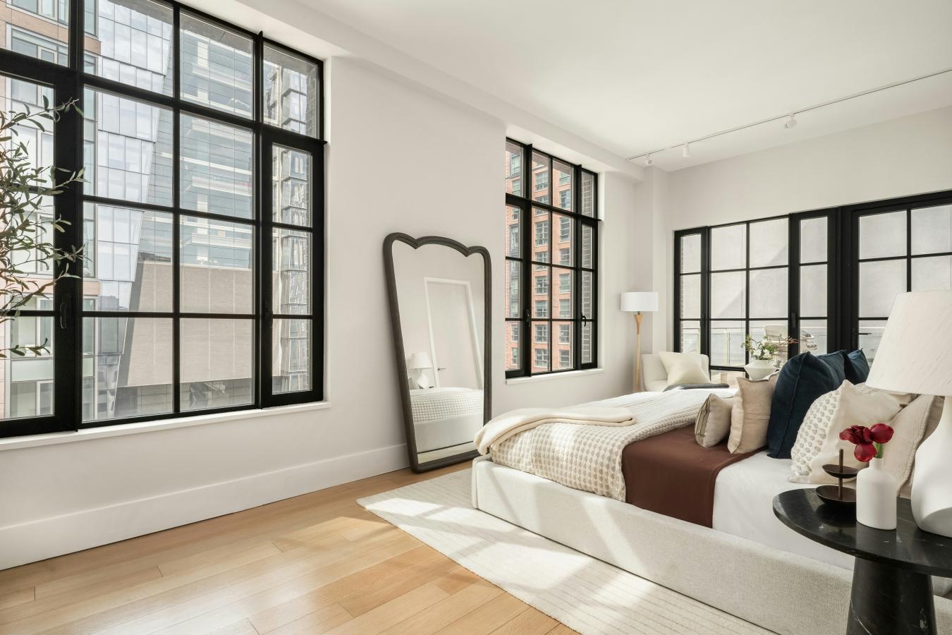Chelsea, New York, 10001, United States, 2 Bedrooms Bedrooms, ,2 BathroomsBathrooms,Residential,For Sale,2044893