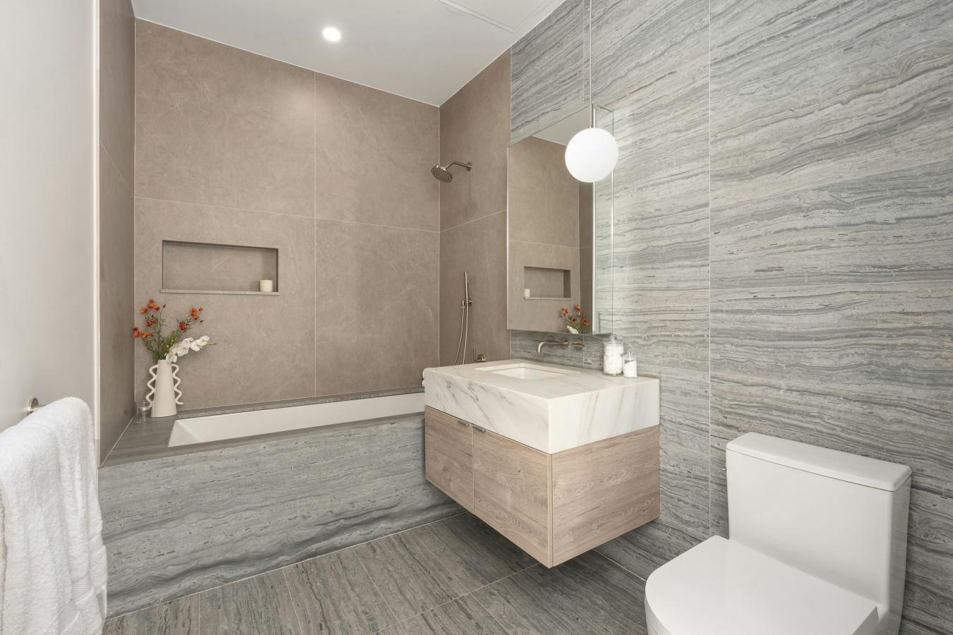 Chelsea, New York, 10001, United States, 2 Bedrooms Bedrooms, ,2 BathroomsBathrooms,Residential,For Sale,2044893