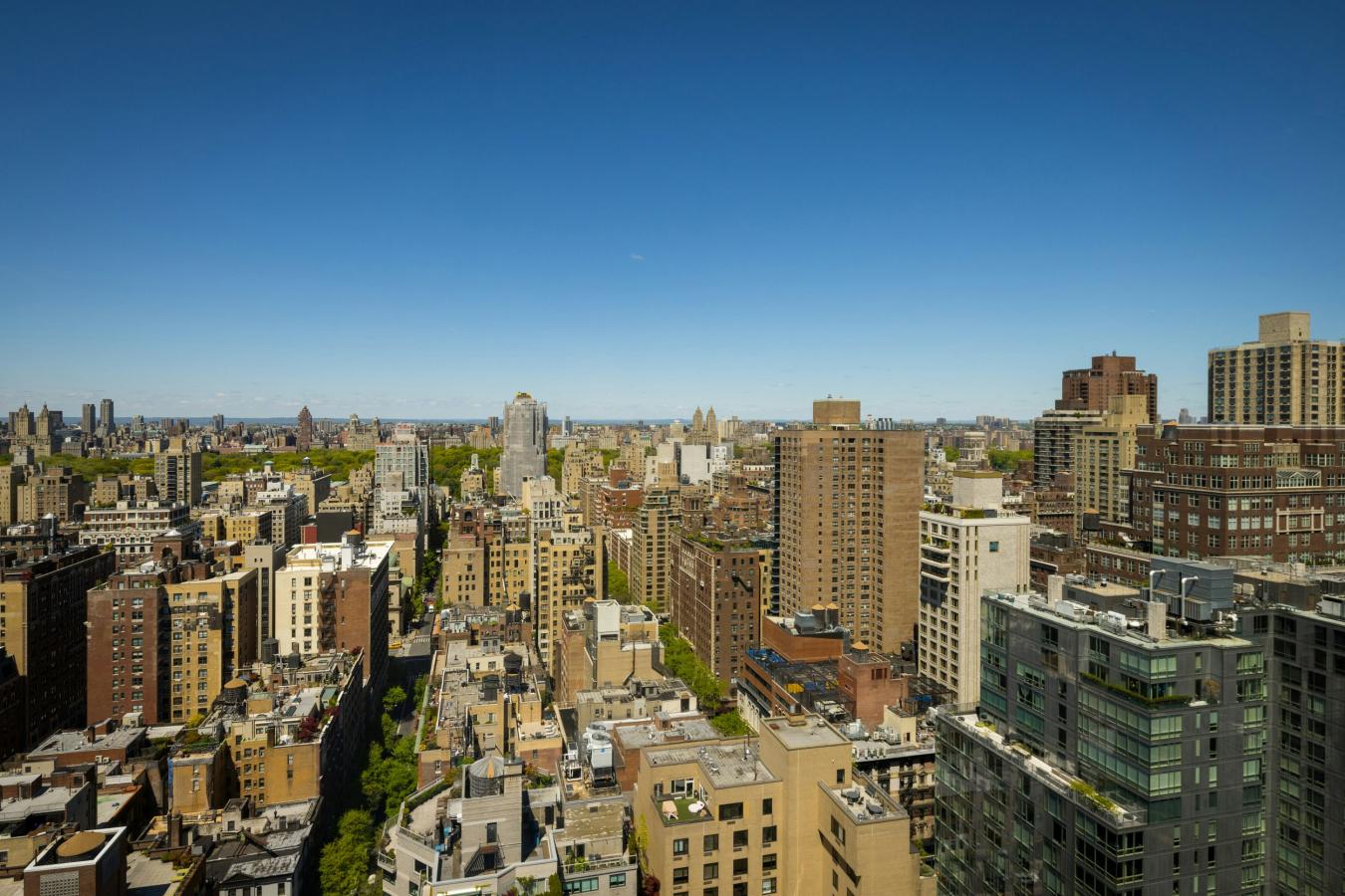 New York, New York, 10028, United States, 3 Bedrooms Bedrooms, ,2 BathroomsBathrooms,Residential,For Sale,2044890