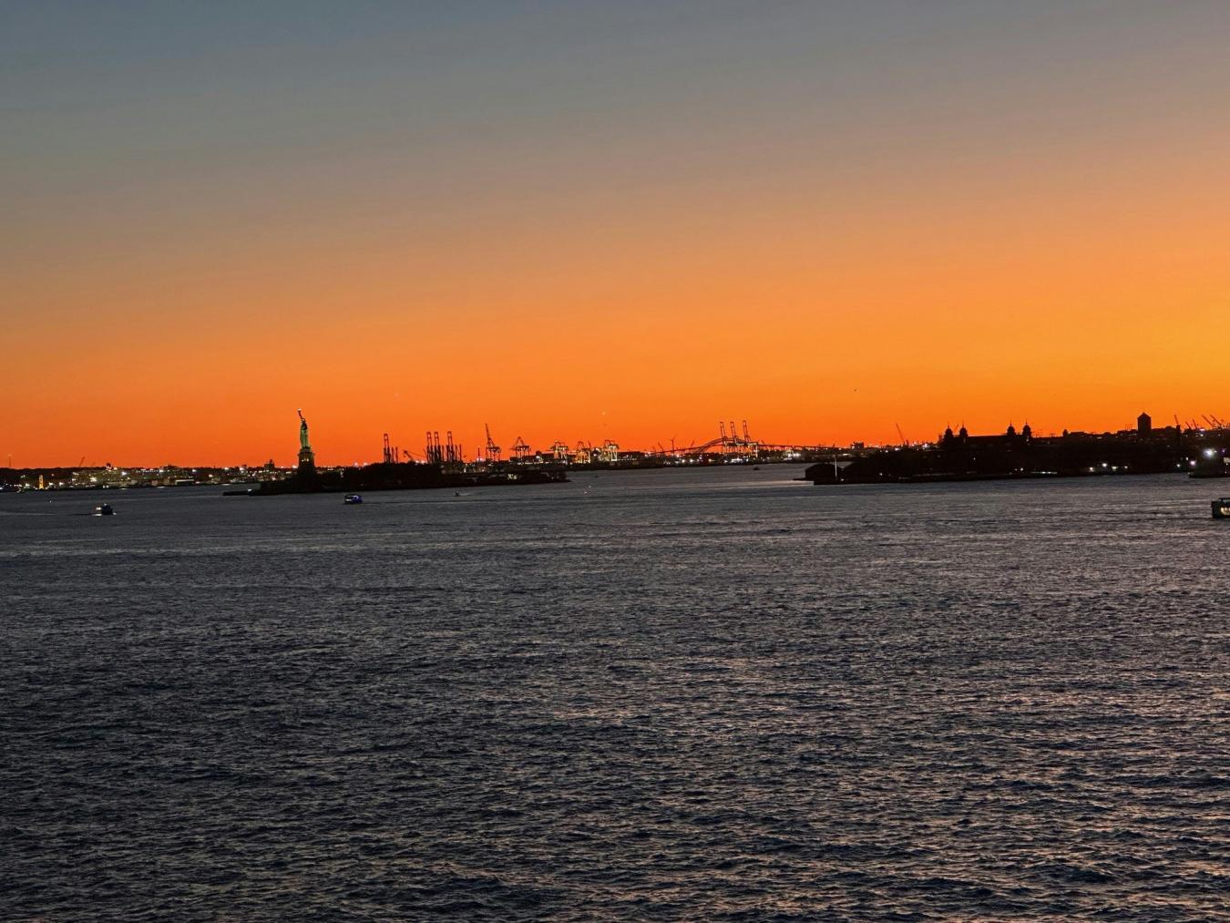 Battery Park City, New York, 10280, United States, 2 Bedrooms Bedrooms, ,2 BathroomsBathrooms,Residential,For Sale,2044889