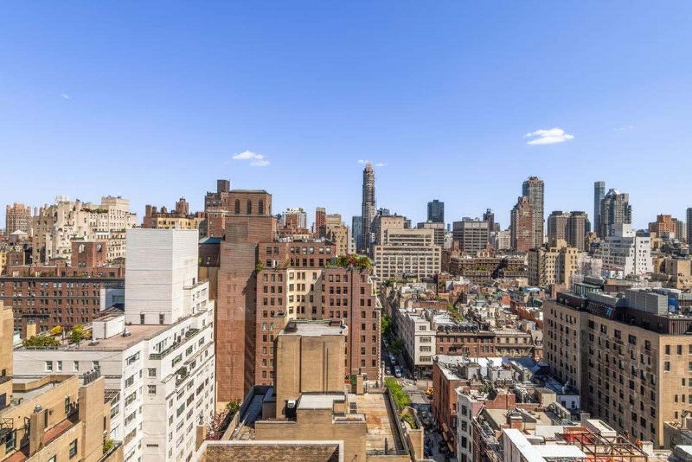 New York, New York, 10021, United States, 1 Bedroom Bedrooms, ,1 BathroomBathrooms,Residential,For Sale,2044888