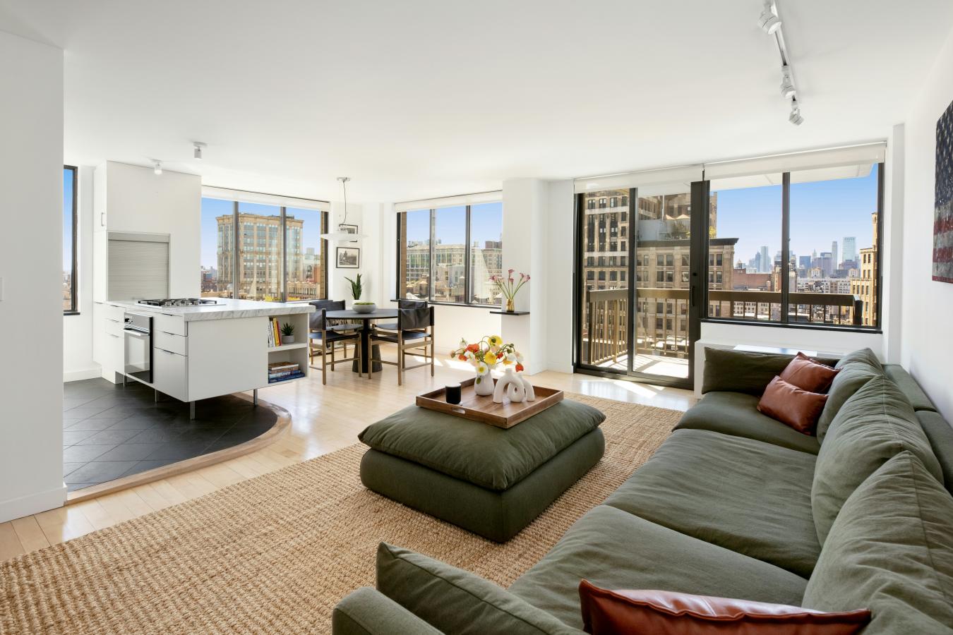 Flatiron, New York, 10010, United States, 2 Bedrooms Bedrooms, ,2 BathroomsBathrooms,Residential,For Sale,2044887