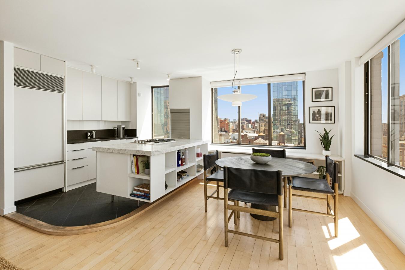 Flatiron, New York, 10010, United States, 2 Bedrooms Bedrooms, ,2 BathroomsBathrooms,Residential,For Sale,2044887