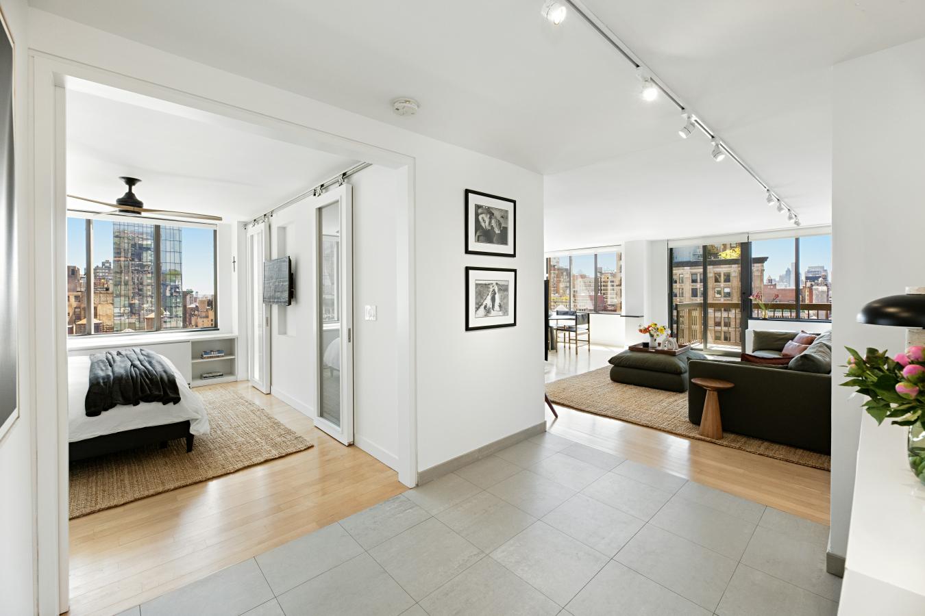 Flatiron, New York, 10010, United States, 2 Bedrooms Bedrooms, ,2 BathroomsBathrooms,Residential,For Sale,2044887