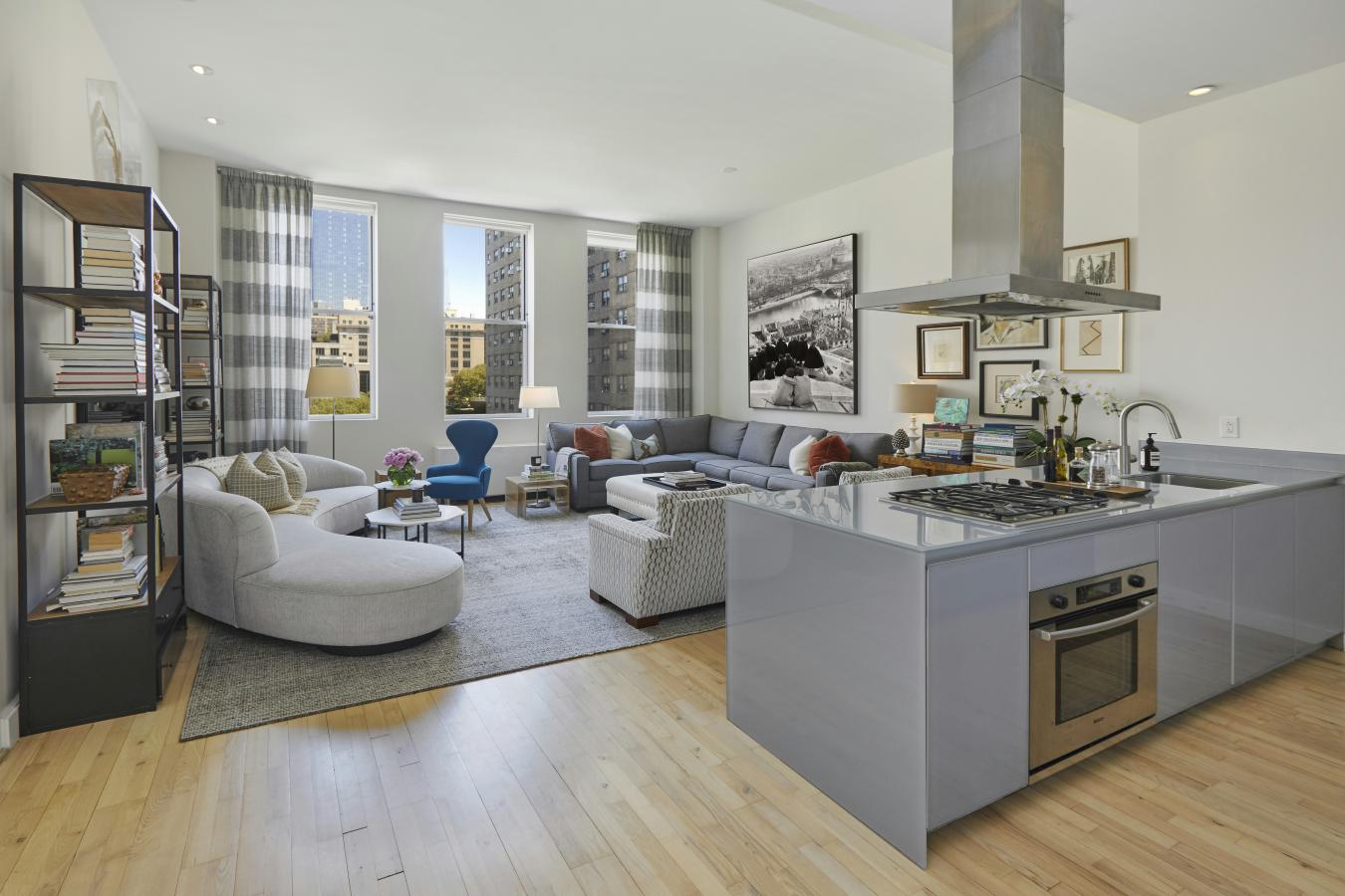 Chelsea, New York, 10011, United States, 1 Bedroom Bedrooms, ,2 BathroomsBathrooms,Residential,For Sale,2044885