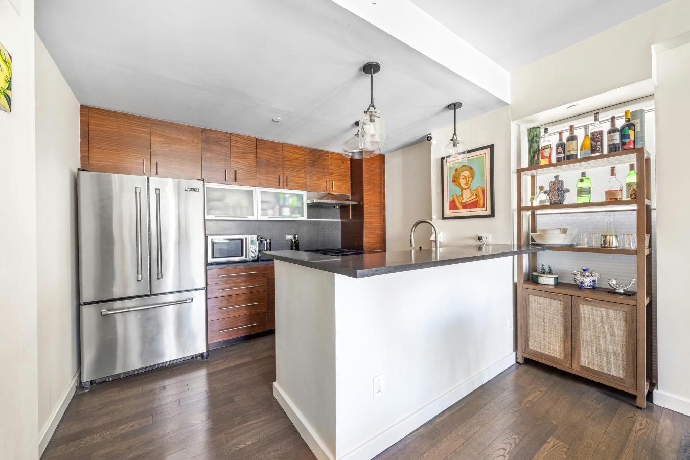 New York, New York, 10023, United States, 2 Bedrooms Bedrooms, ,2 BathroomsBathrooms,Residential,For Sale,2044882
