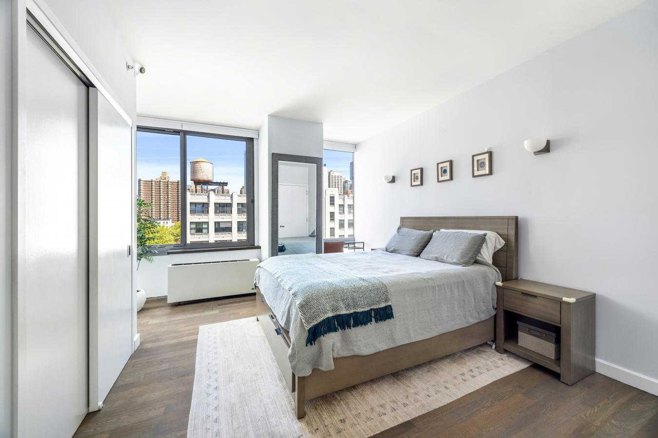 New York, New York, 10023, United States, 2 Bedrooms Bedrooms, ,2 BathroomsBathrooms,Residential,For Sale,2044882
