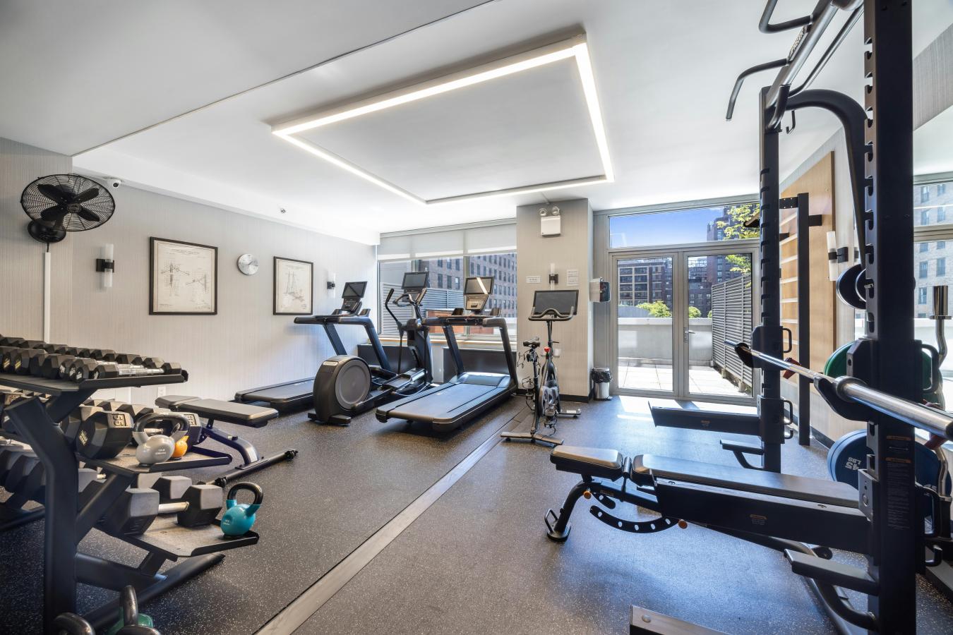New York, New York, 10023, United States, 2 Bedrooms Bedrooms, ,2 BathroomsBathrooms,Residential,For Sale,2044882